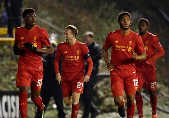 李鸿其获奖感谢妻子王紫璇，两人现场落泪