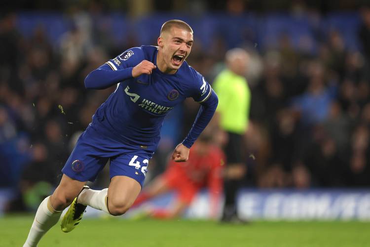 东体：省超想持续火爆应提高技战术、制度联赛化、培养年轻人