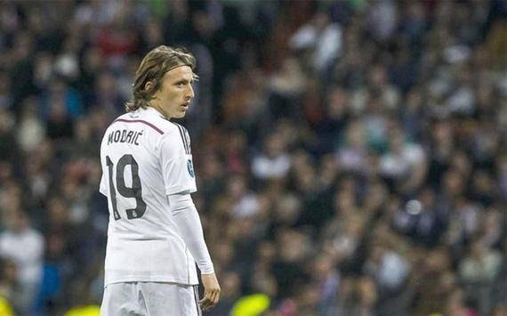 状态低迷！热刺遭遇各项赛事三连败，近7场仅取1胜