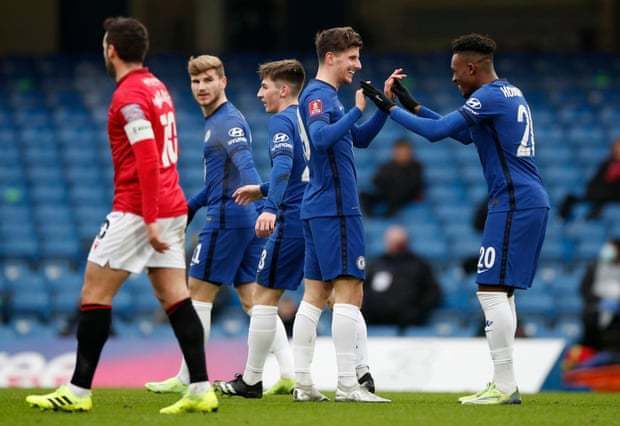 日职乙战报：土居圣真、寺山翼破门，山形山神2-1战胜藤枝MYFC