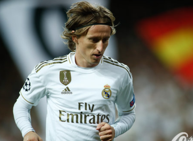 曼联欧联杯小组赛胜负形势分析