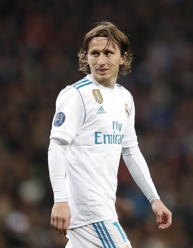 约基奇单节7中7怒砍19分，掘金单节轰下40分