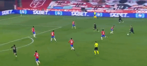 曼联球星表现亮眼，巴萨考虑买断拉什福德，利物浦遭绝平，阿森纳惨败维拉。